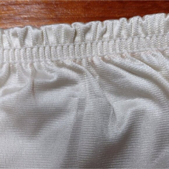 Vanity Fair Vintage Ivory Lace Trim Half Slip Side Slit Size L Nylon 24 Inch - Picture 7 of 7